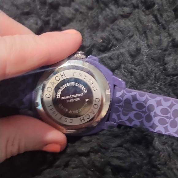 Spring Easter New Coach Purple Silicone Boyfriend Style Watch. Needs New Battery main image 5
